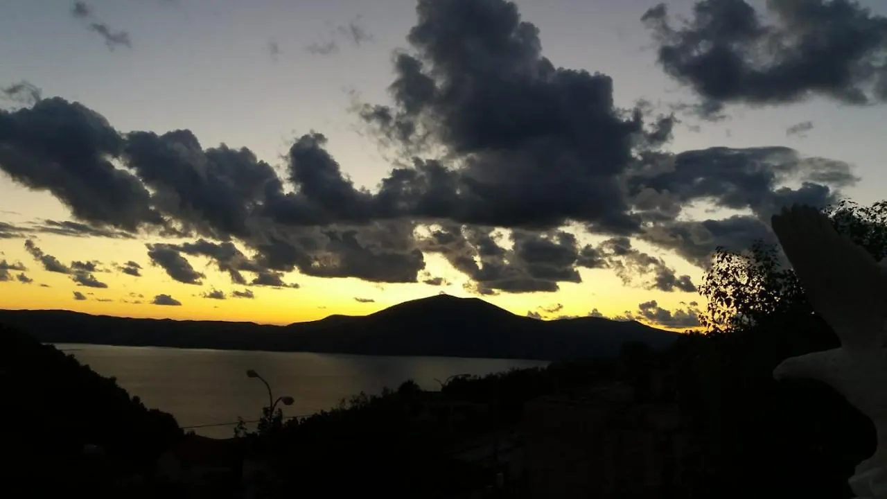 Villa Nel'Son Vlorë 0*,